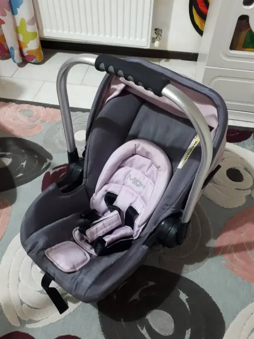 کریر خارجی|اسباب و اثاث بچه|تهران, علم و صنعت|دیوار