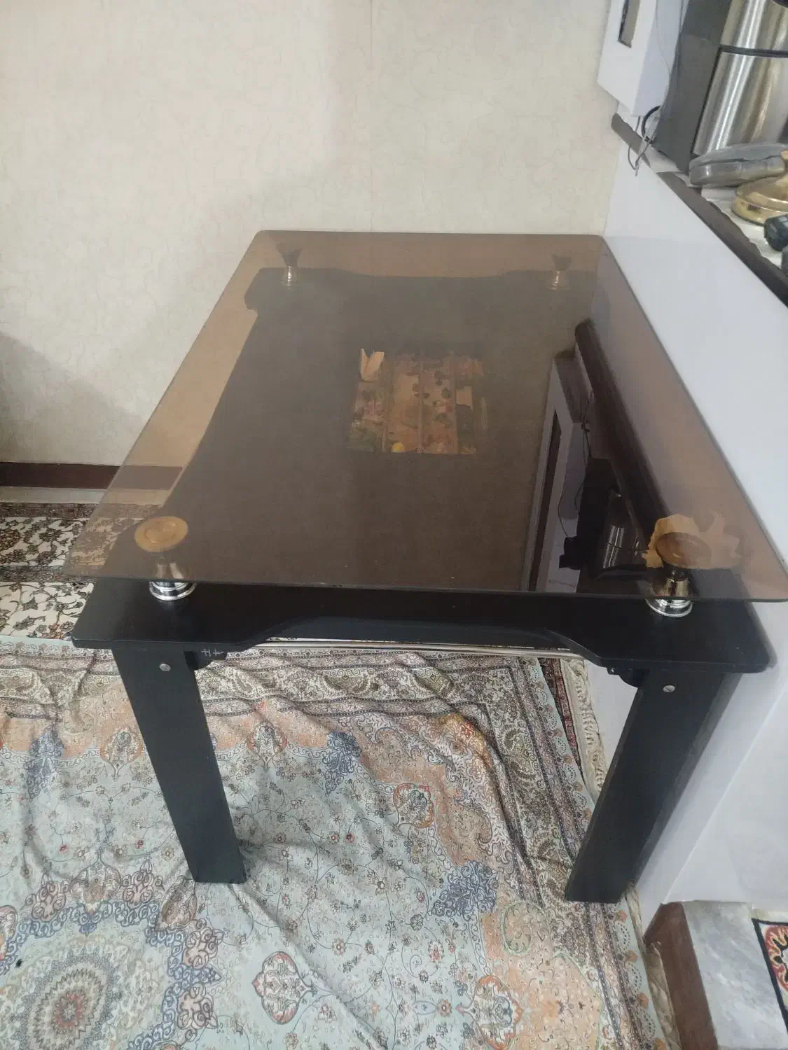 ناهارخوری|میز و صندلی غذاخوری|محمدشهر, محمدشهر|دیوار