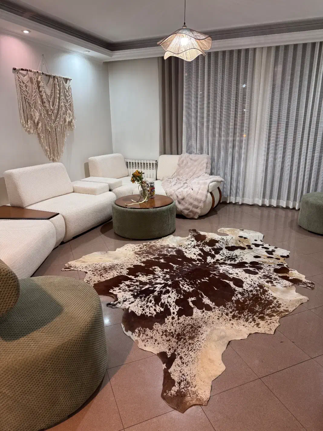 پوست چرم گاو بز|فرش|باقرشهر, |دیوار