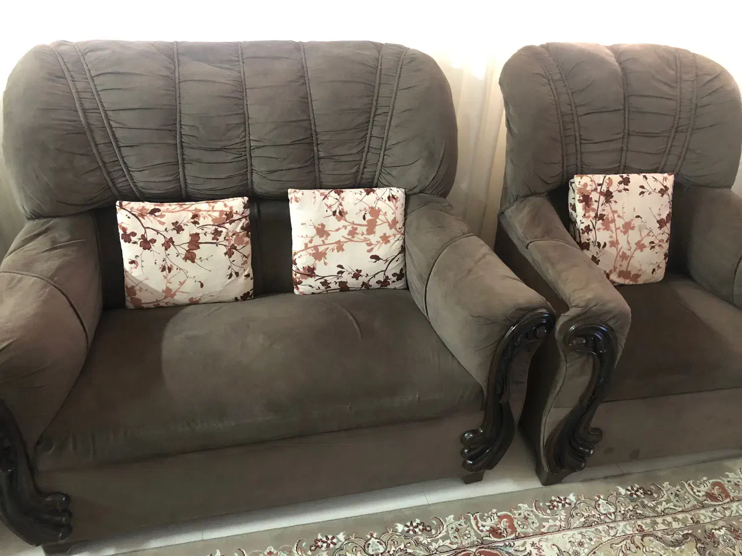 راحتی ۷ نفره و میز ناهارخوری ۶ نفره|مبلمان خانگی و میز عسلی|رشت, نخودچر|دیوار