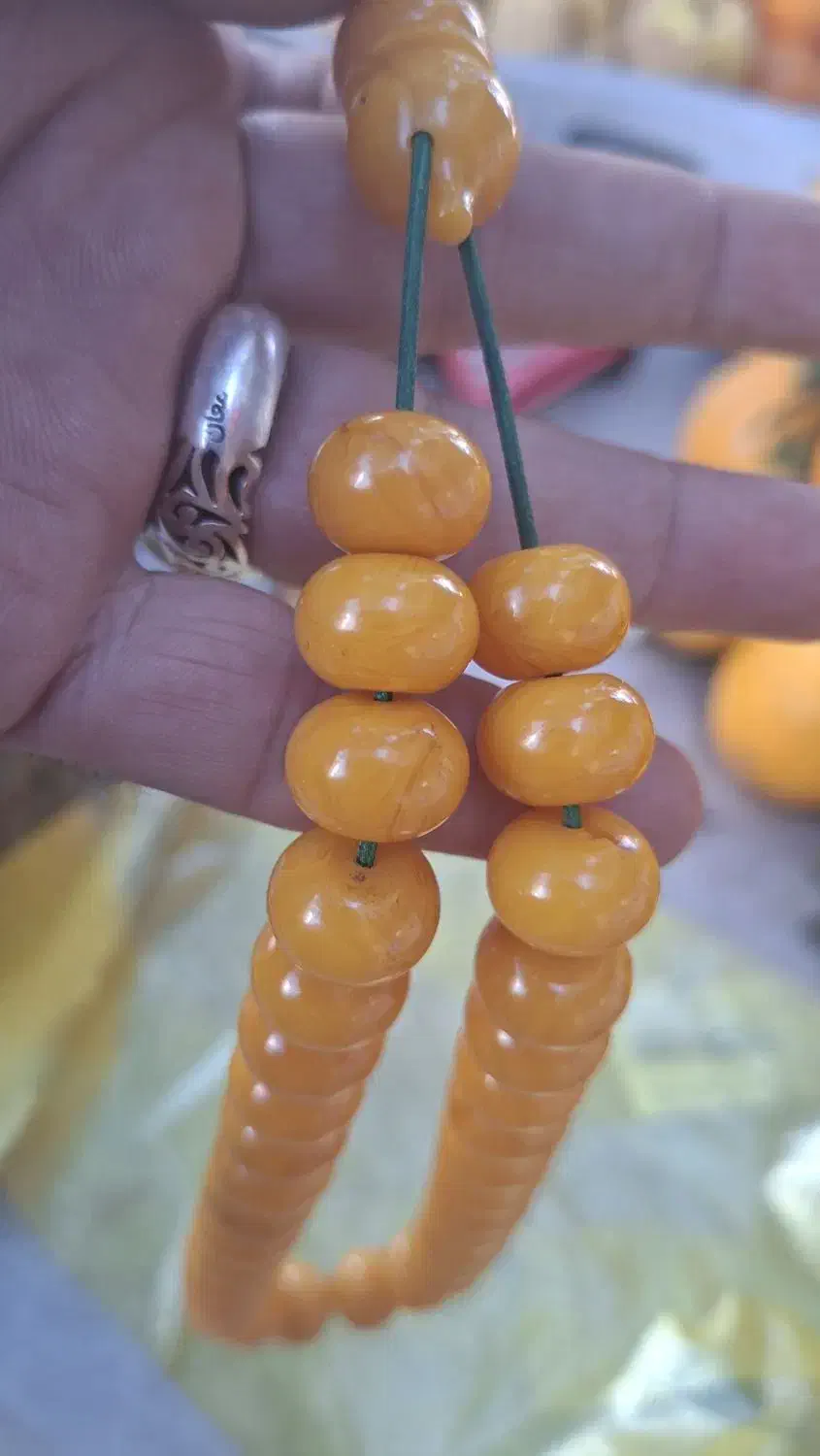 تسبیح سندلوس رگه دار|کلکسیون اشیاء عتیقه|خرم‌آباد, |دیوار