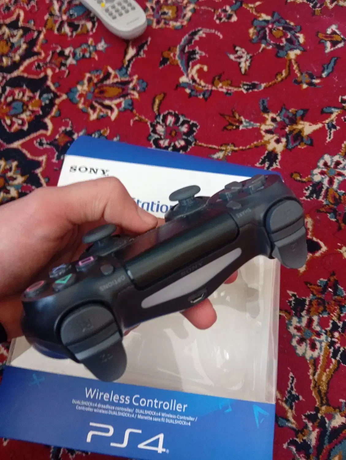 دسته پلی 4|کنسول، بازی ویدئویی و آنلاین|آران و بیدگل, |دیوار