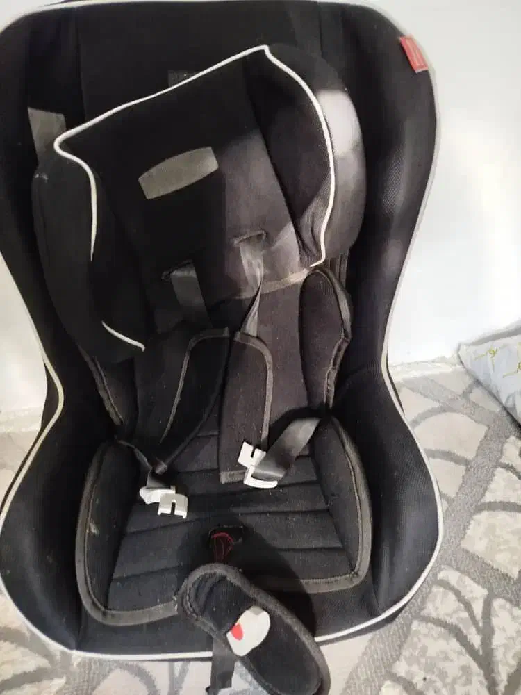 صندلی ماشین|تخت و صندلی بچه|چالوس, |دیوار