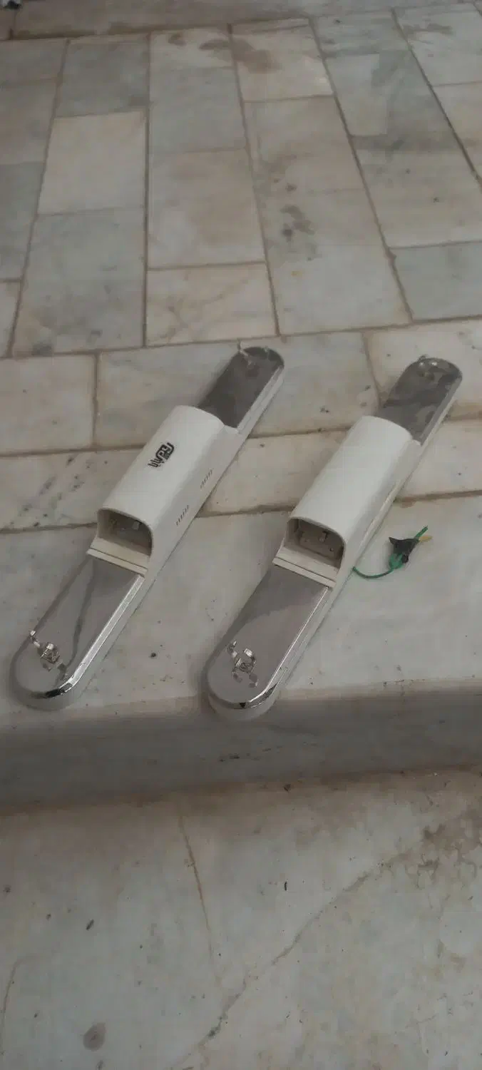 لوستر و قاب مهتابی و مهتابی|لوستر و چراغ آویز|تفت, |دیوار