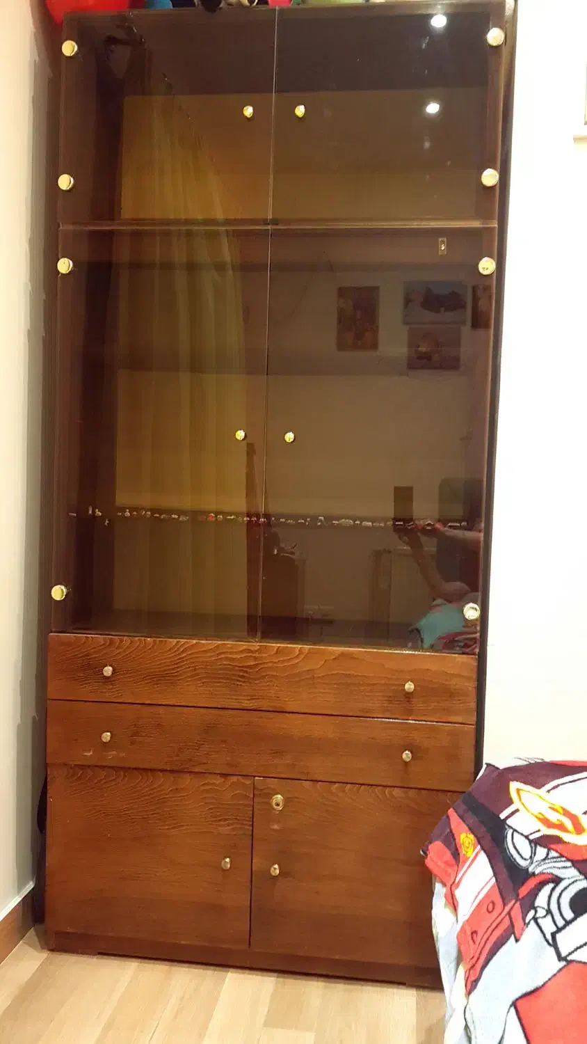 کتابخانه|کتابخانه، شلف، قفسههای دیواری|اندیشه, اندیشه فاز ۳|دیوار