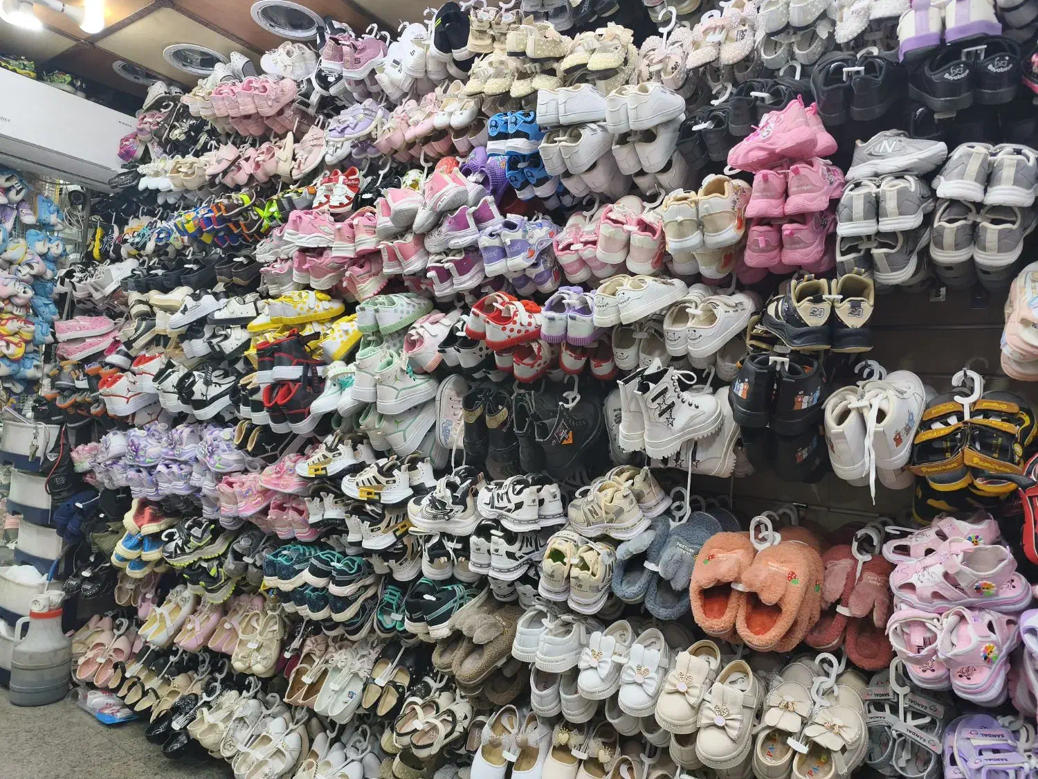 کفش مجلسی بچه گانه دخترانه و پسرانه|کفش و لباس بچه|شیراز, سینما سعدی|دیوار