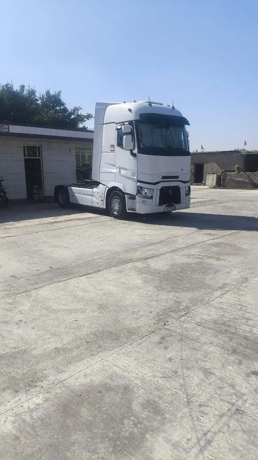 رنو ۵۲۰ مدل۲۰۲۰ اتاق های فول اینتارد کارکرد۴۲۰|خودرو سنگین|تهران, امیریه|دیوار