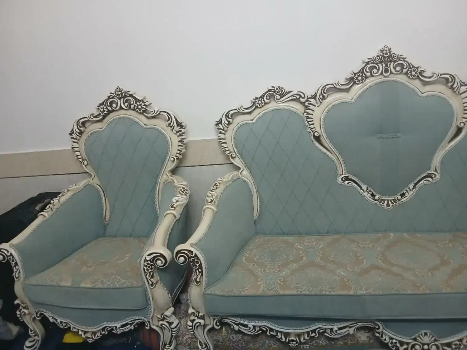 مبل هفت نفره کلاسیک با بهترین چوب راش جنس|مبلمان خانگی و میز عسلی|بوئین و میاندشت, |دیوار