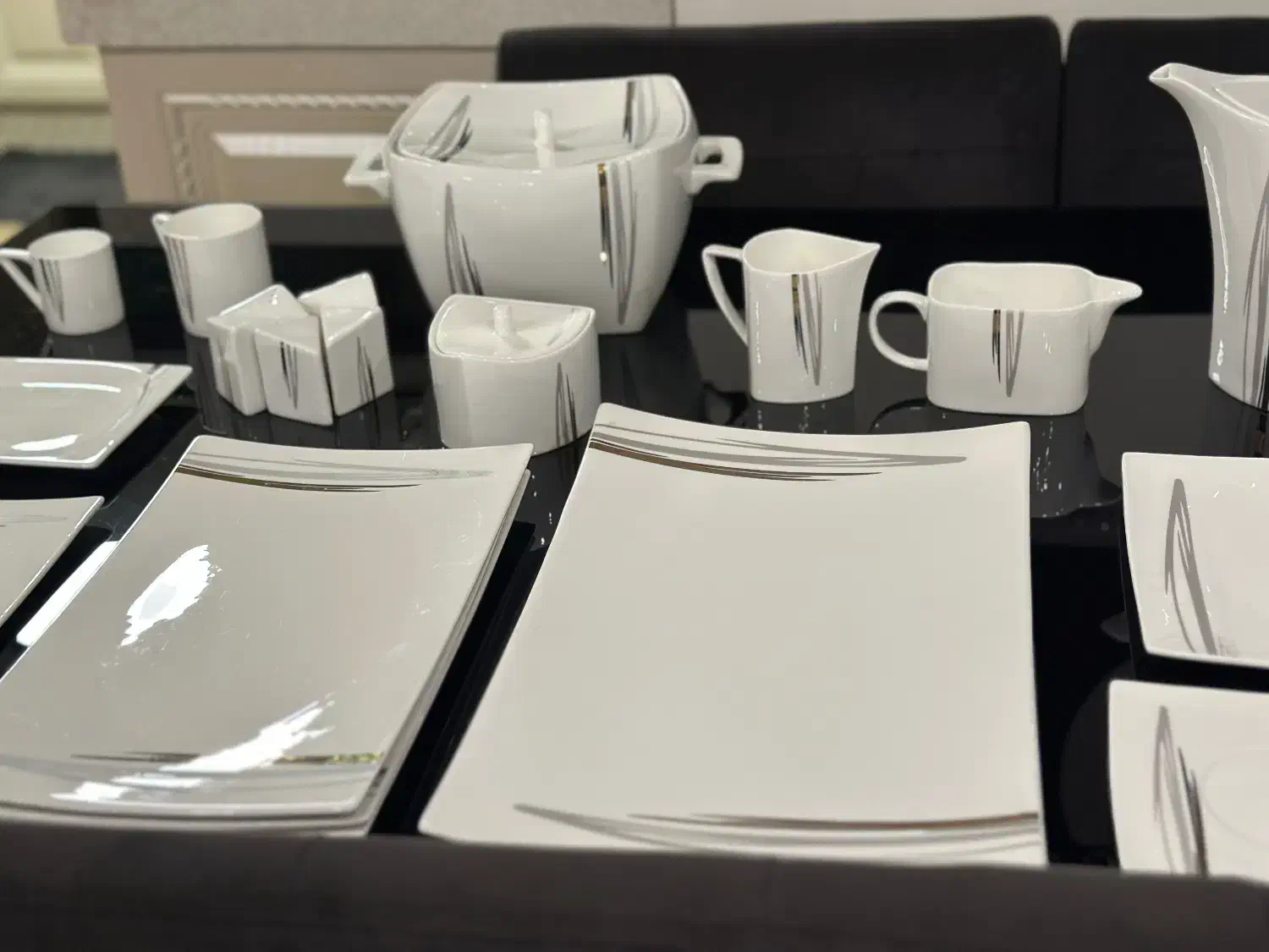 ظروف چینی ۱۸ نفره ۱۱۰ پارچه برند لایف سونگ|میز و صندلی غذاخوری|تهران, ولنجک|دیوار