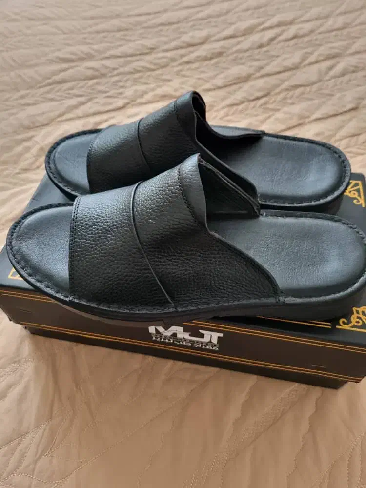 دمپایی چرم تبریز اصل|کیف، کفش، کمربند|اسلام‌شهر, شهرک واوان|دیوار