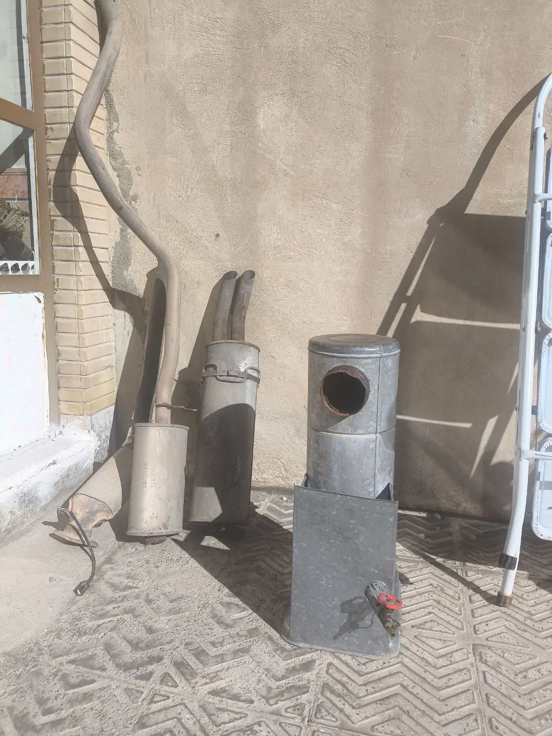 بخاری گازی همدان کار و منبع اگزوز بلوچی دولول|بخاری، هیتر، شومینه|بهار, |دیوار