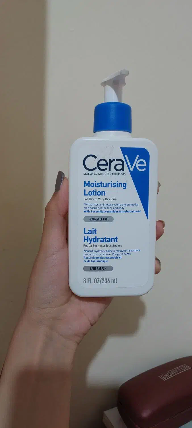 کرم مرطوب کننده و ابرسان سراوی|آرایشی، بهداشتی، درمانی|رامسر, |دیوار