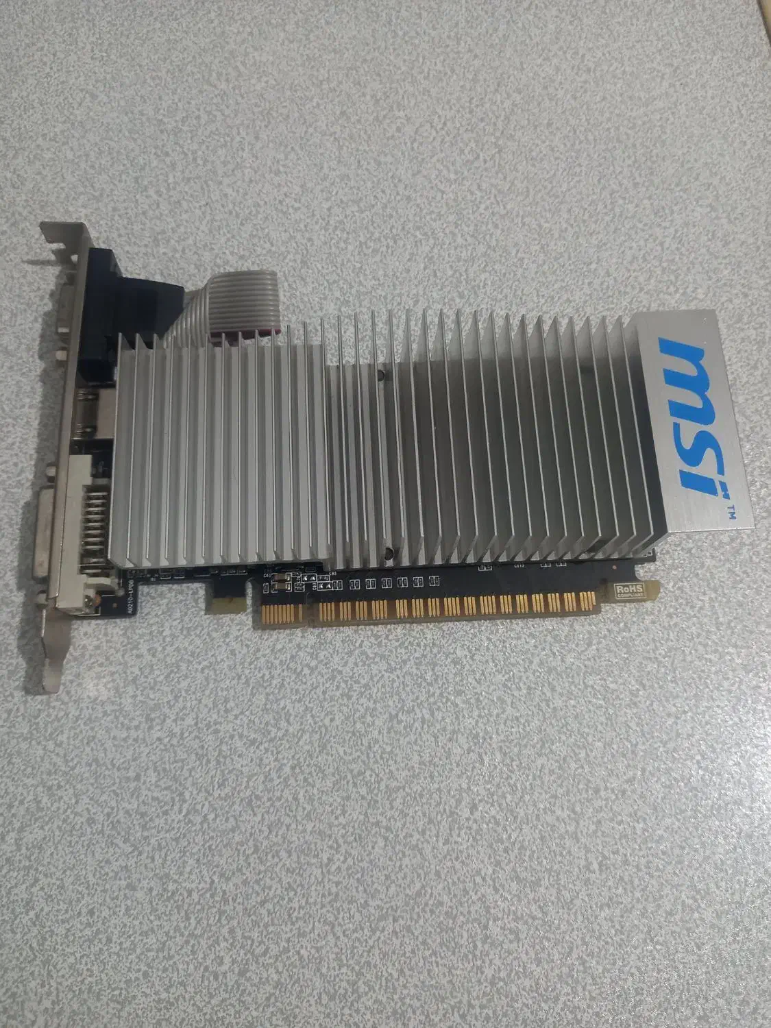 کارت گرافیک GT210 1G|قطعات و لوازم جانبی رایانه|اسلام‌شهر, شهرک سعیدیه|دیوار