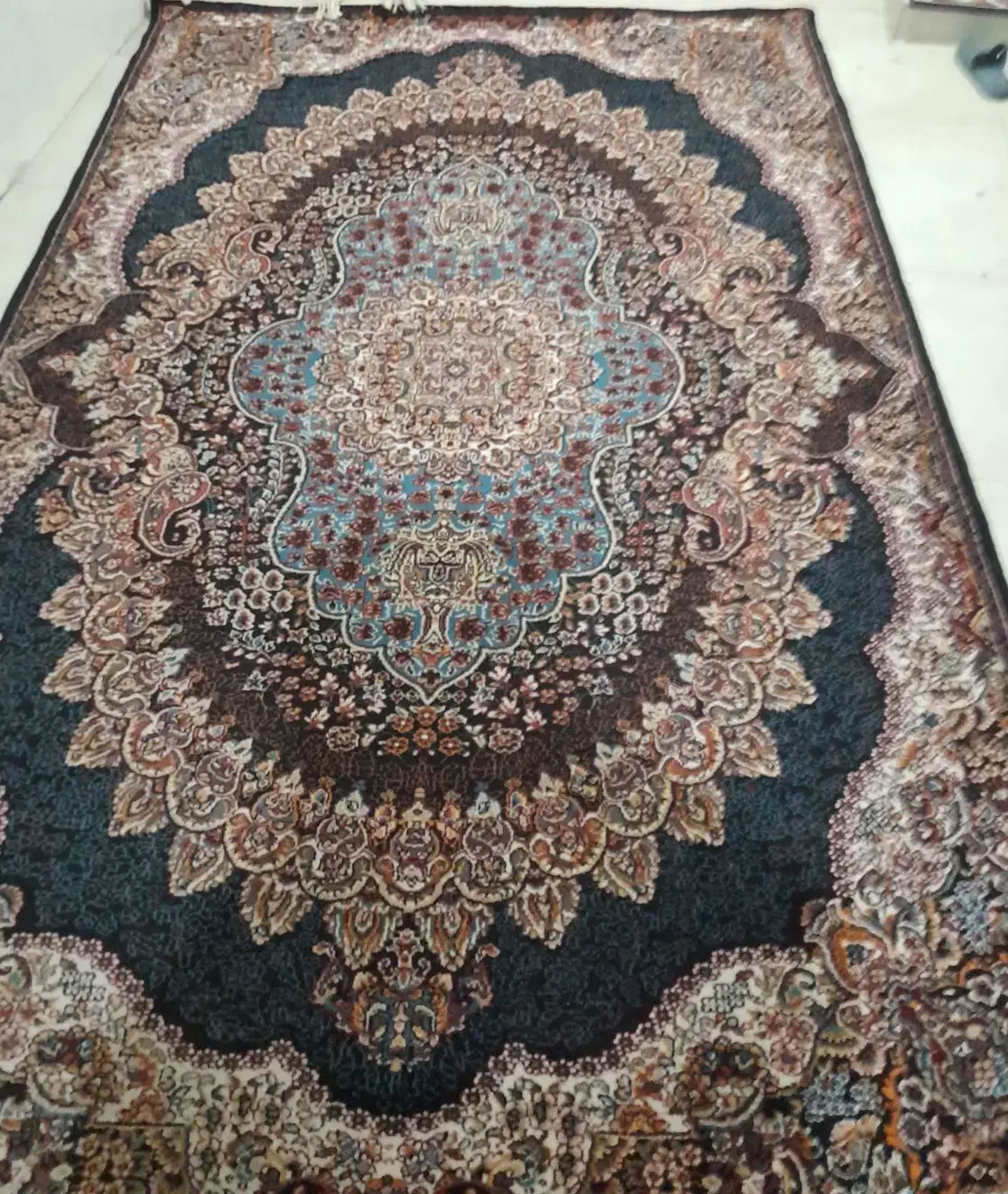 ۴عددفرش۶متری ۵۰۰شانه سالم ۸تمن تخته۲تمن|فرش|سنندج, |دیوار