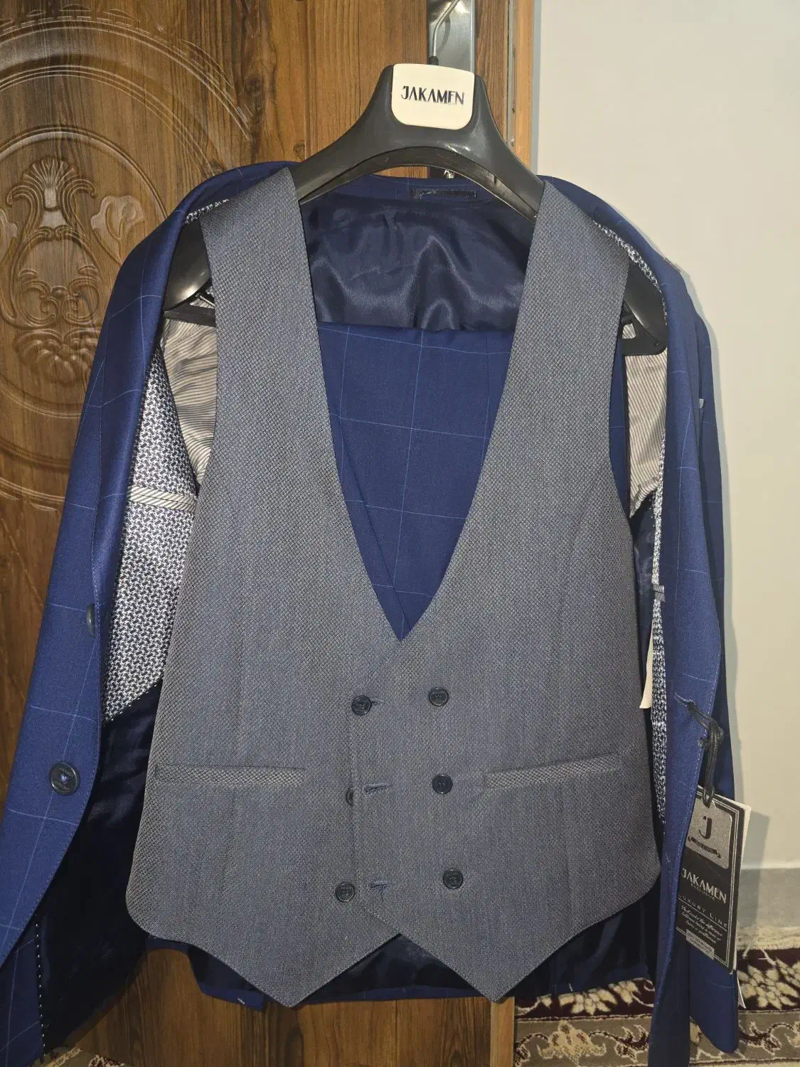 کت و شلوار|لباس|جم, |دیوار