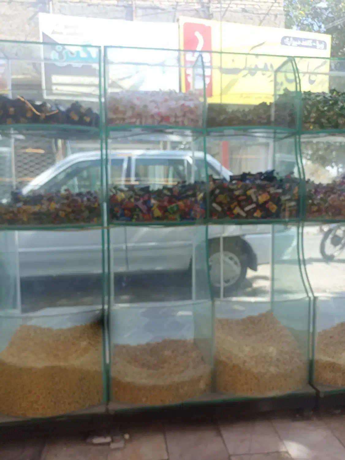 قفسه و دکور آجیل|فروشگاه و مغازه|مشهد, نیزه|دیوار