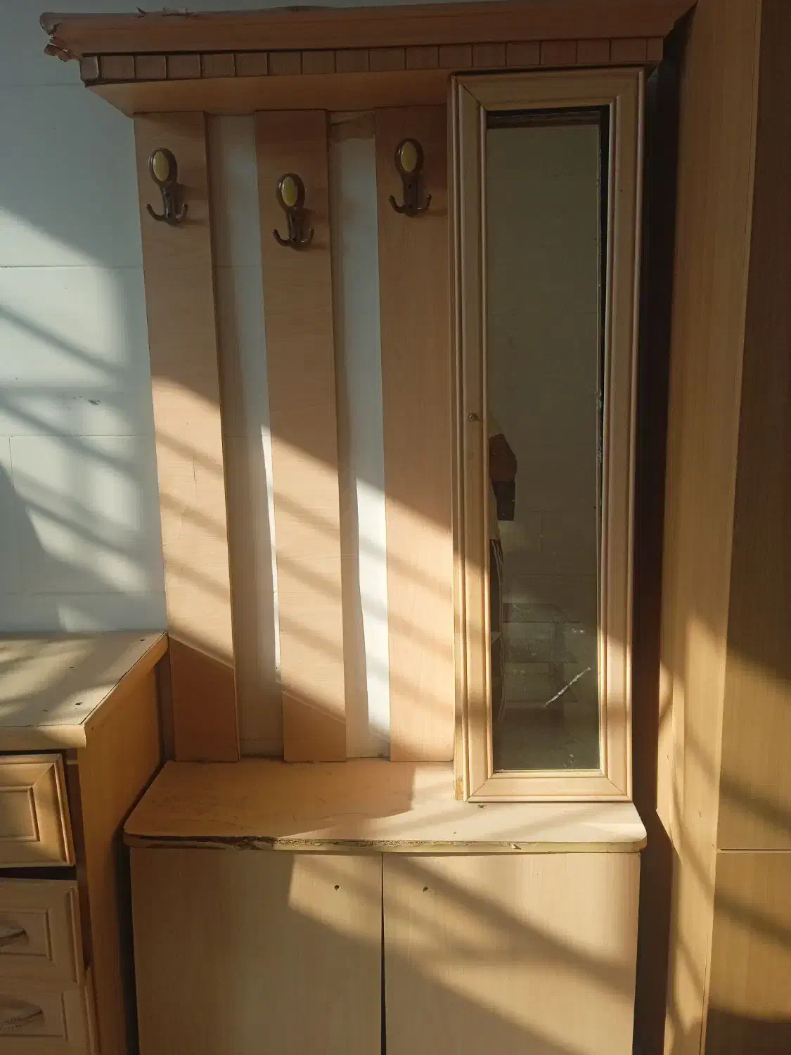 کمد لباس.جاکفشی.میزتحریر.گازودراور|جاکفشی، کمد، دراور|گنبد کاووس, |دیوار