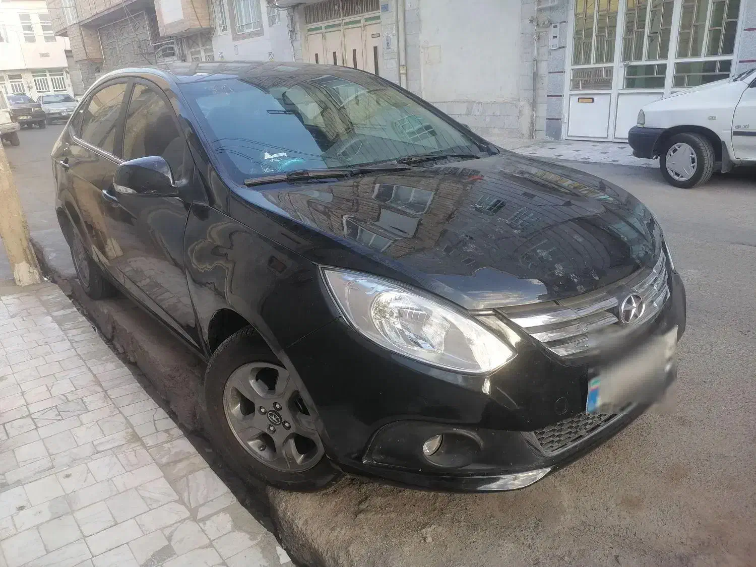 جک j فور|خودرو سواری و وانت|قم, چهل درخت‎|دیوار