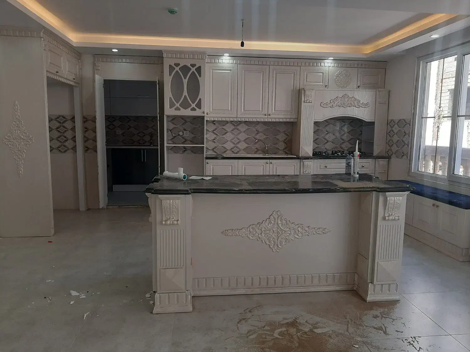 فروش ۱۸۶ متر / تک واحد / مابین (فلکه گاز و نامجو)|فروش آپارتمان|رشت, نامجو|دیوار