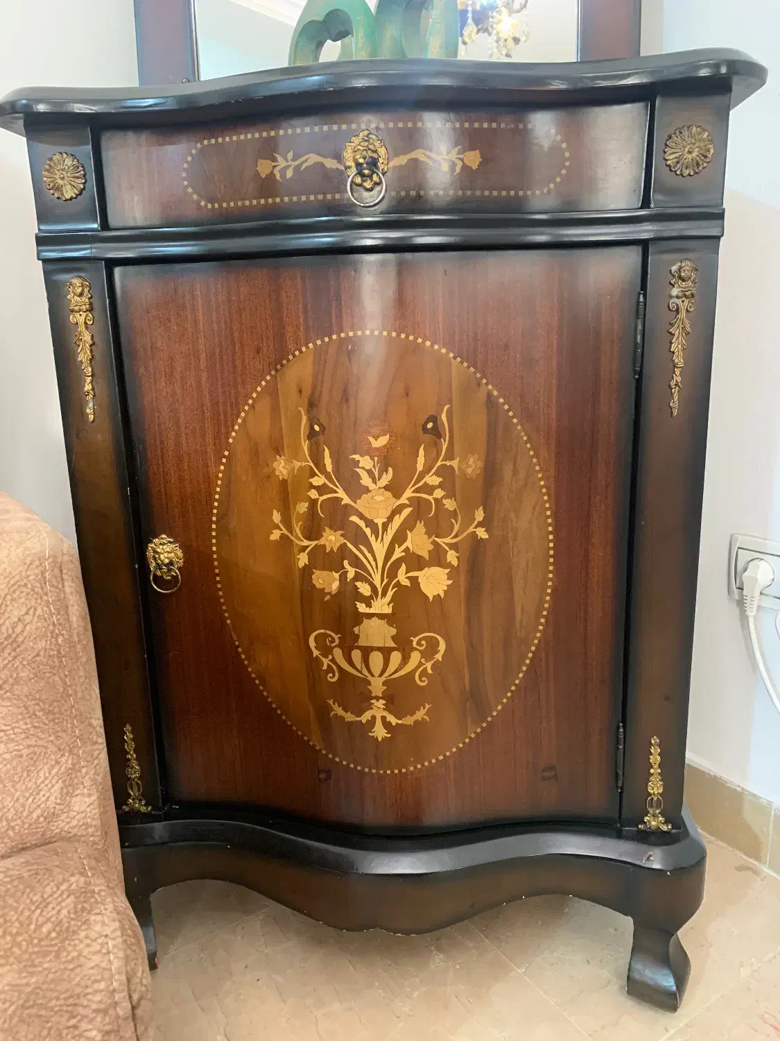 اینه کنسول ومیز گرد|بوفه، ویترین، کنسول|کیش, |دیوار