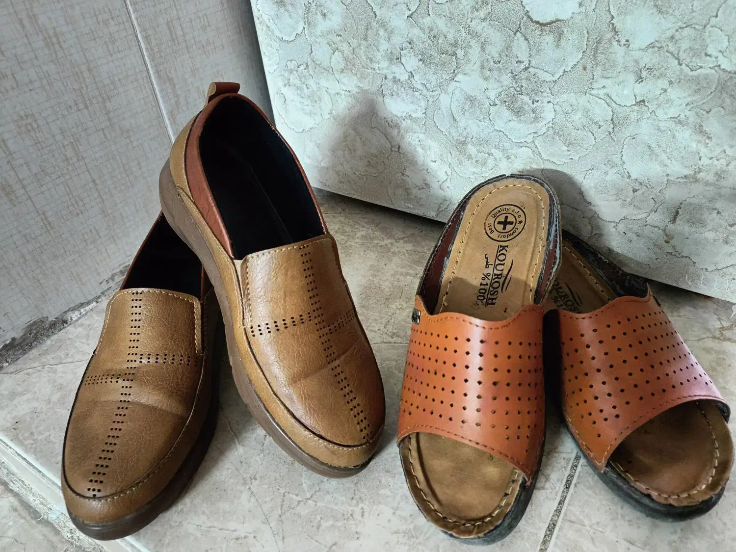 یک جفت کفش و یک جفت دمپایی طبی|کیف، کفش، کمربند|کهریزک, |دیوار