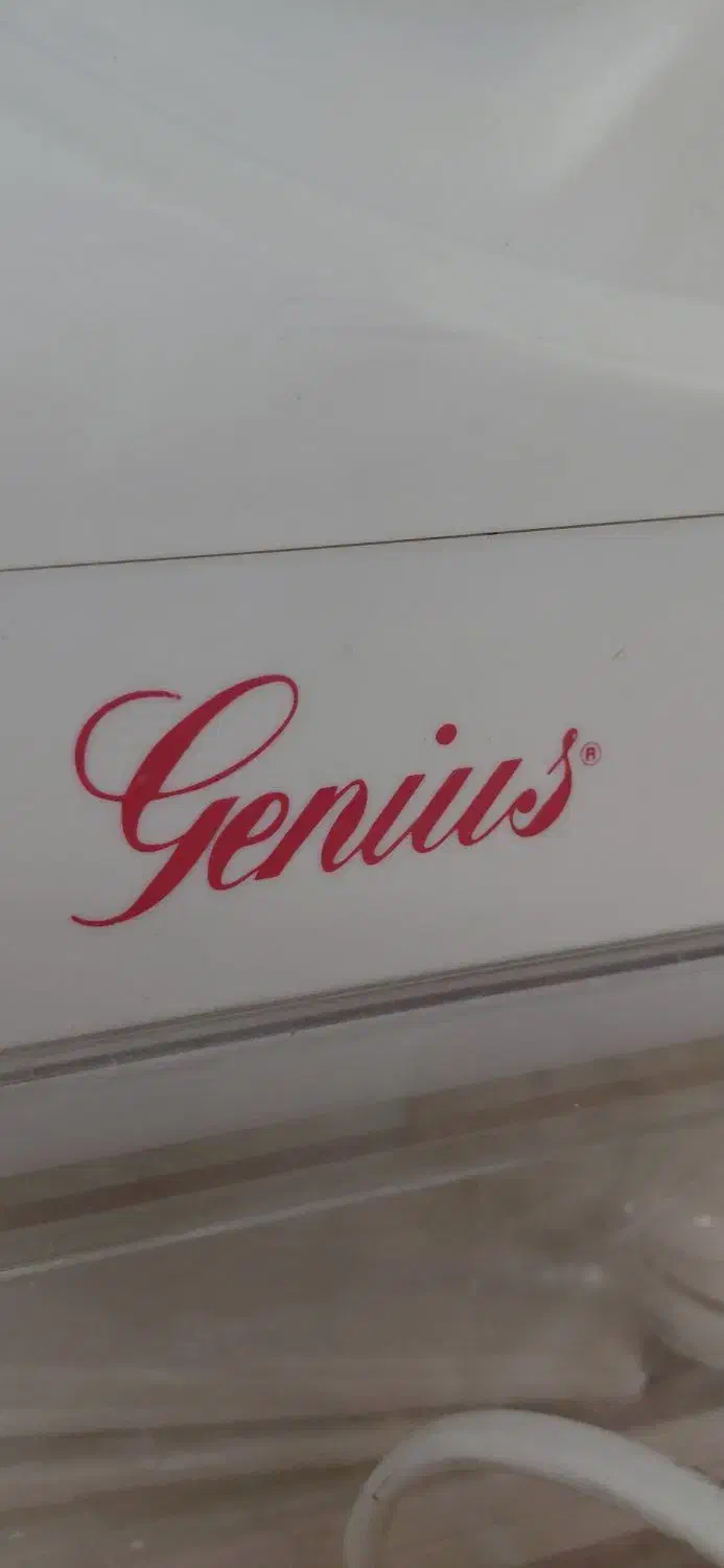 رنده برقی جنیوس  اصل آلمان رنده برقی و خرد کن|خردکن، آسیاب، غذاساز|قم, زنبیل آباد|دیوار