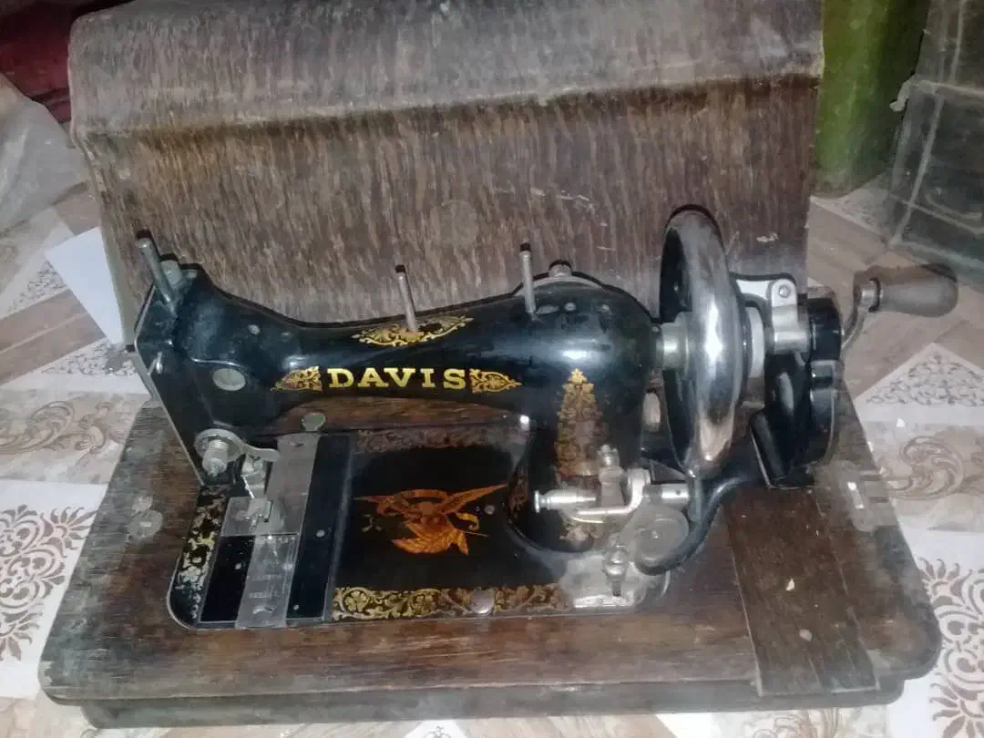 فروش چرخ خیاطی قدیمی|چرخ خیاطی و ریسندگی|شیراز, سیاه سنگ|دیوار