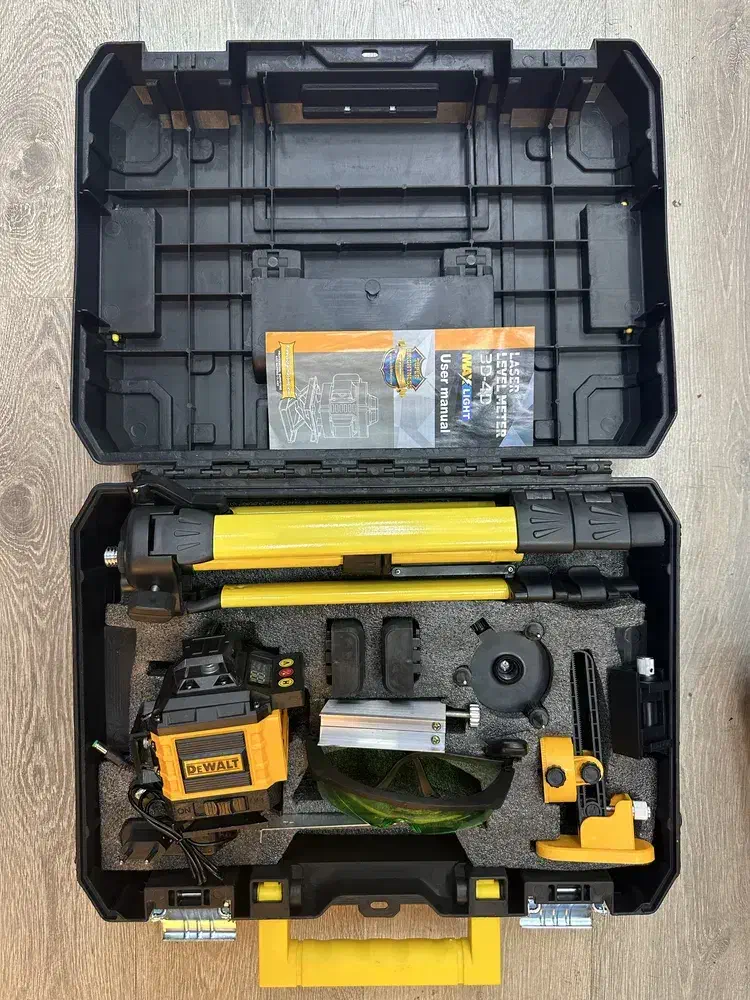 تراز لیزری ۳۶۰ درجه ۱۶ لاین نور سبز Dewalt|ابزارآلات|اصفهان, شاهد|دیوار