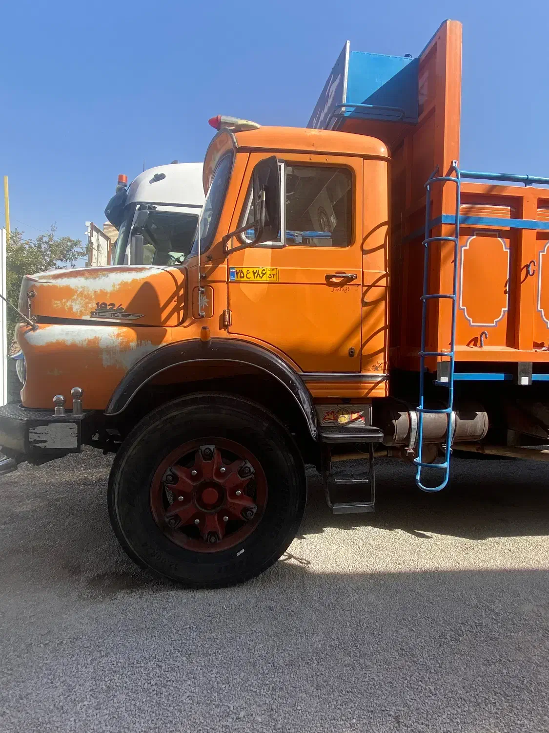 تک باری79|خودرو سنگین|اصفهان, شهرک صنعتی امیرکبیر (شاپور جدید)|دیوار