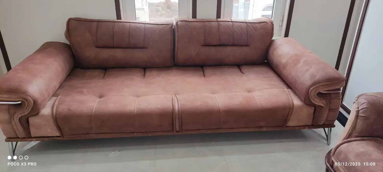 دو عدد مبل تخت خواب شو در حد نو چوفا اردکان|مبلمان خانگی و میز عسلی|میبد, |دیوار