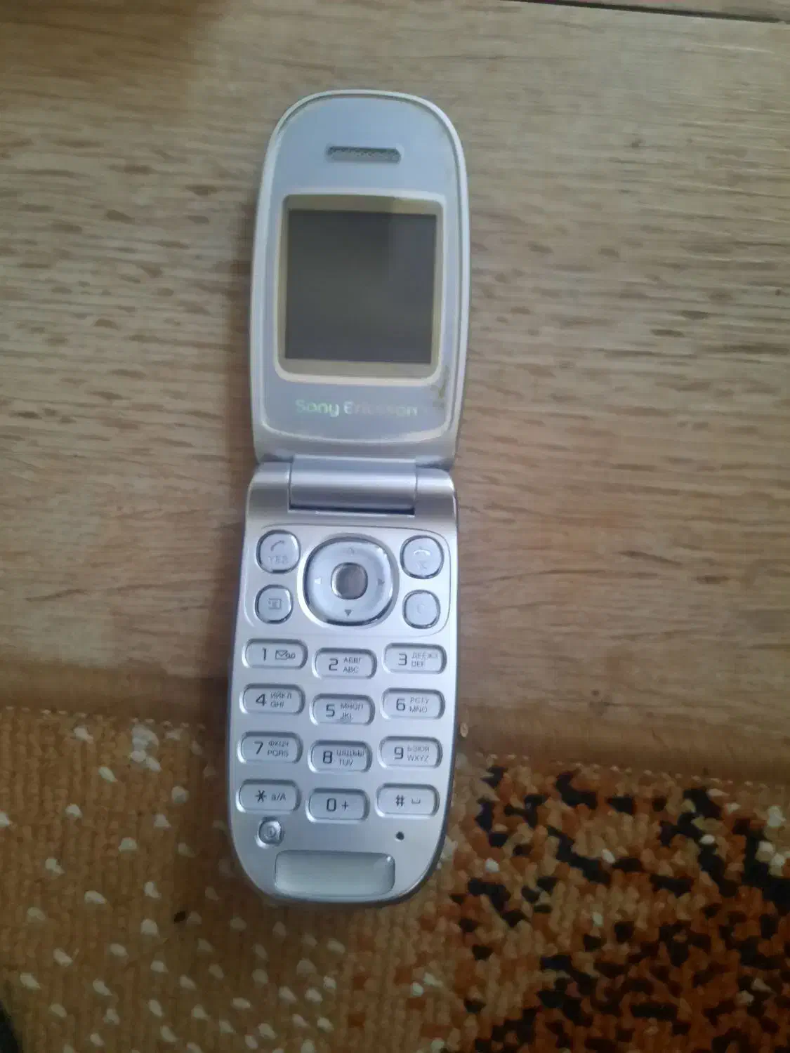گوشی سونی اریکسون قدیمی|موبایل|اصفهان, وحید|دیوار
