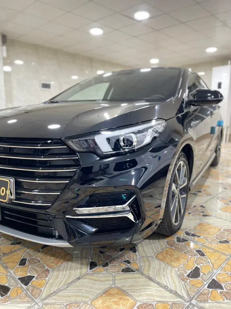 فروش خودرو اریزو ۶ پرو مشکی ۴۰۲|خودرو سواری و وانت|بوشهر, |دیوار