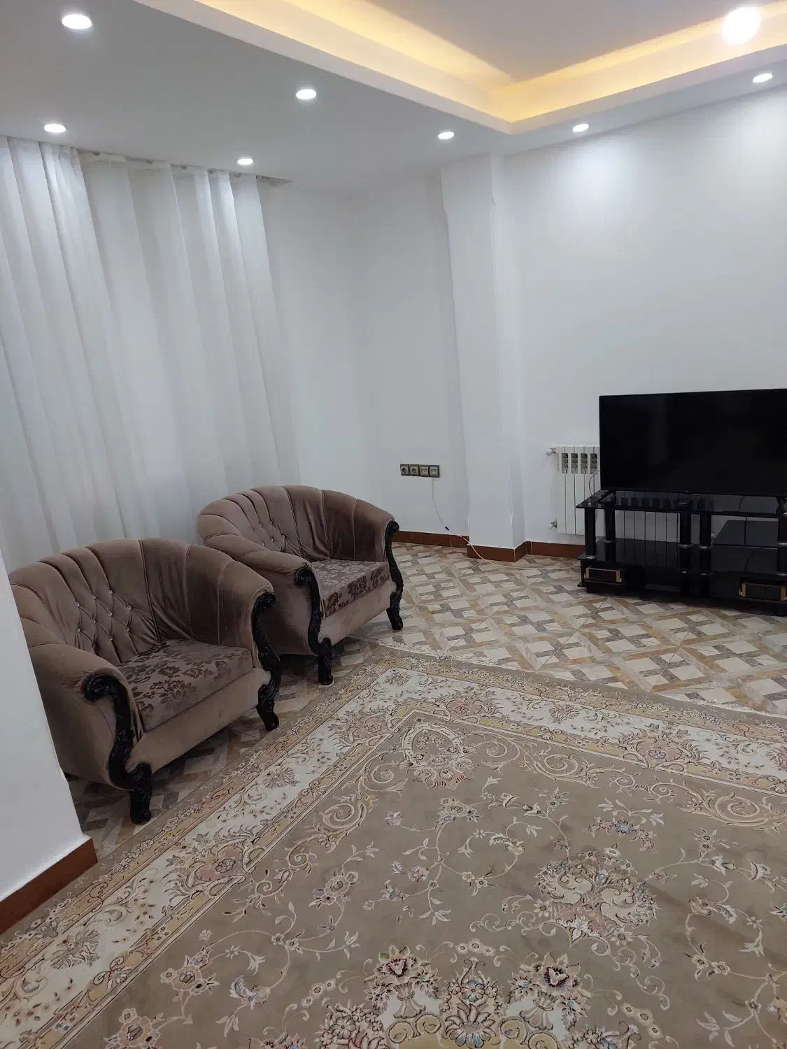 اجاره روزانه/ماهانه آپارتمان در کوی طالقانی|اجارهٔ کوتاه‌مدت آپارتمان و سوئیت|رشت, کوی طالقانی|دیوار