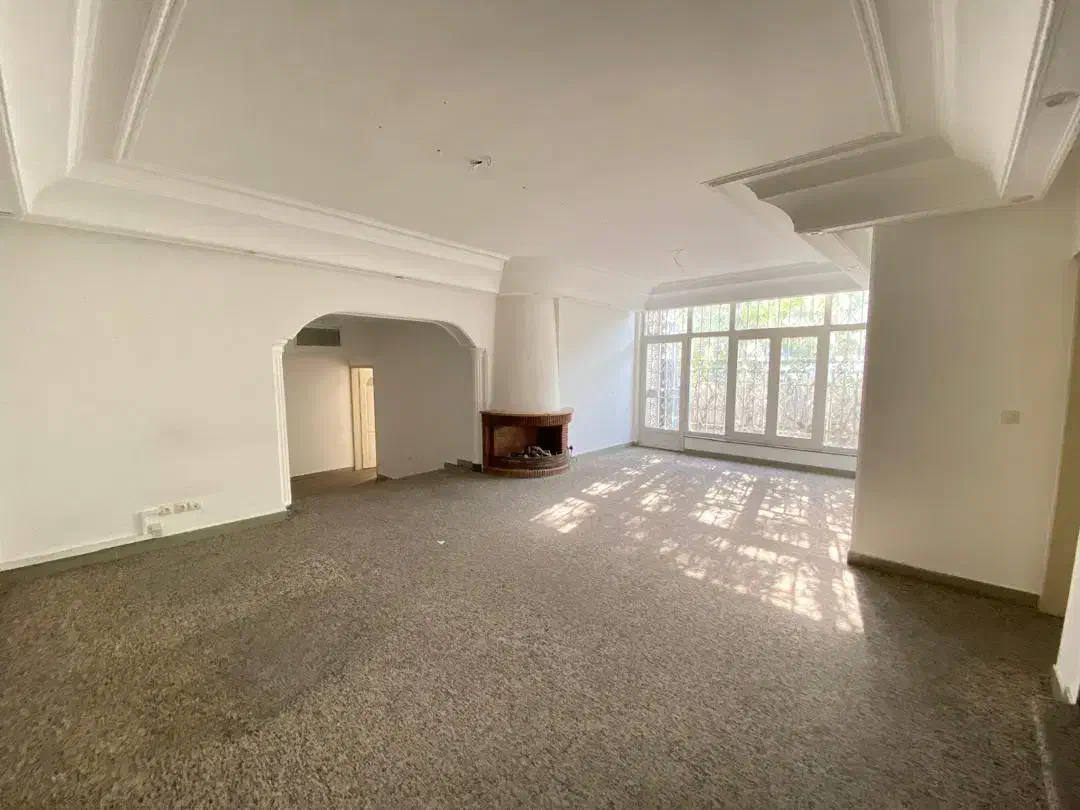 شهرک غرب اجاره ویلا یکجا٪۴۵۰متربنامفید٪۷۰۰مترویلا|اجارهٔ خانه و ویلا|تهران, ایوانک|دیوار