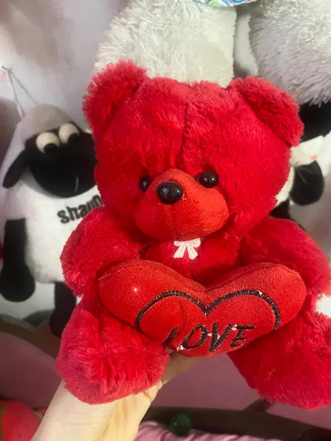 عروسک|اسباببازی بچه|رشت, استقامت ۱|دیوار