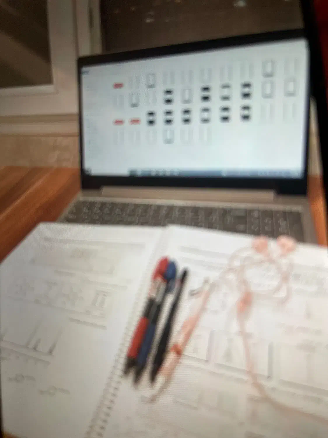 مشاور کنکور و تدریس شیمی در تمام پایه ها رایگان|خدمات آموزشی|شاهرود, |دیوار