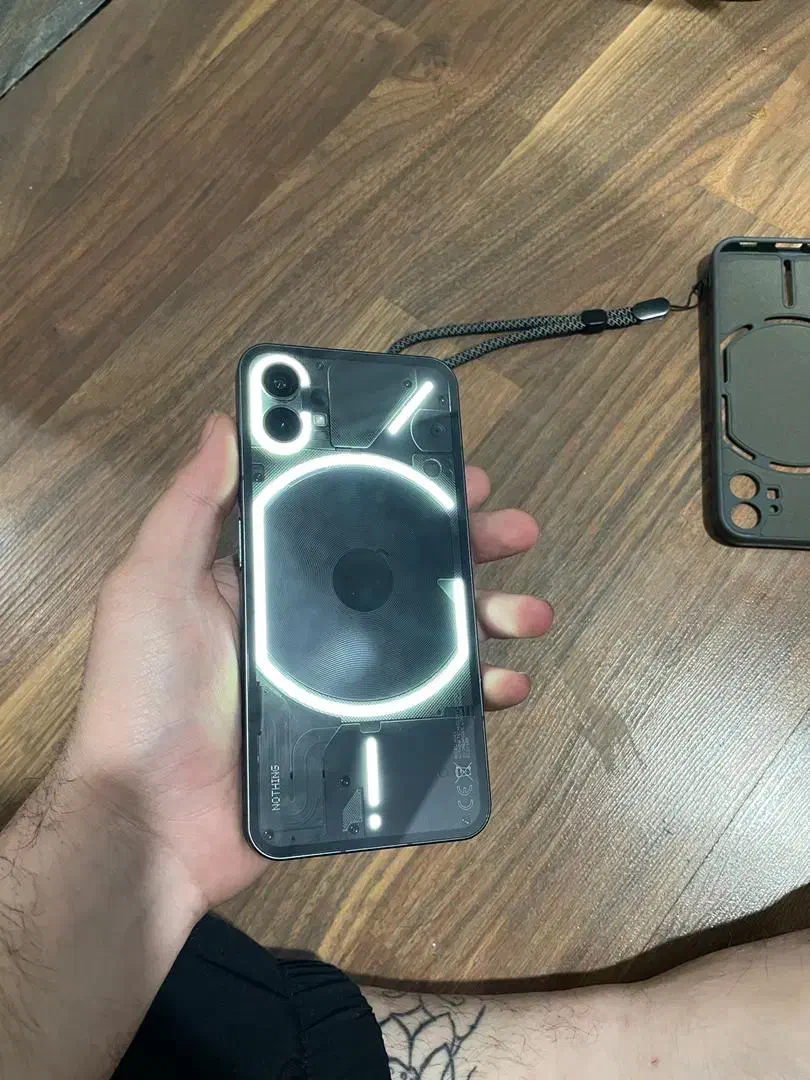 nothing1 256|موبایل|کرج, شهرک فهمیده|دیوار