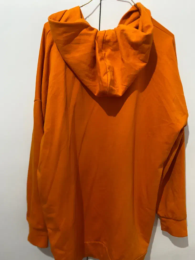 هودی،تدی|لباس|خرمدره, |دیوار