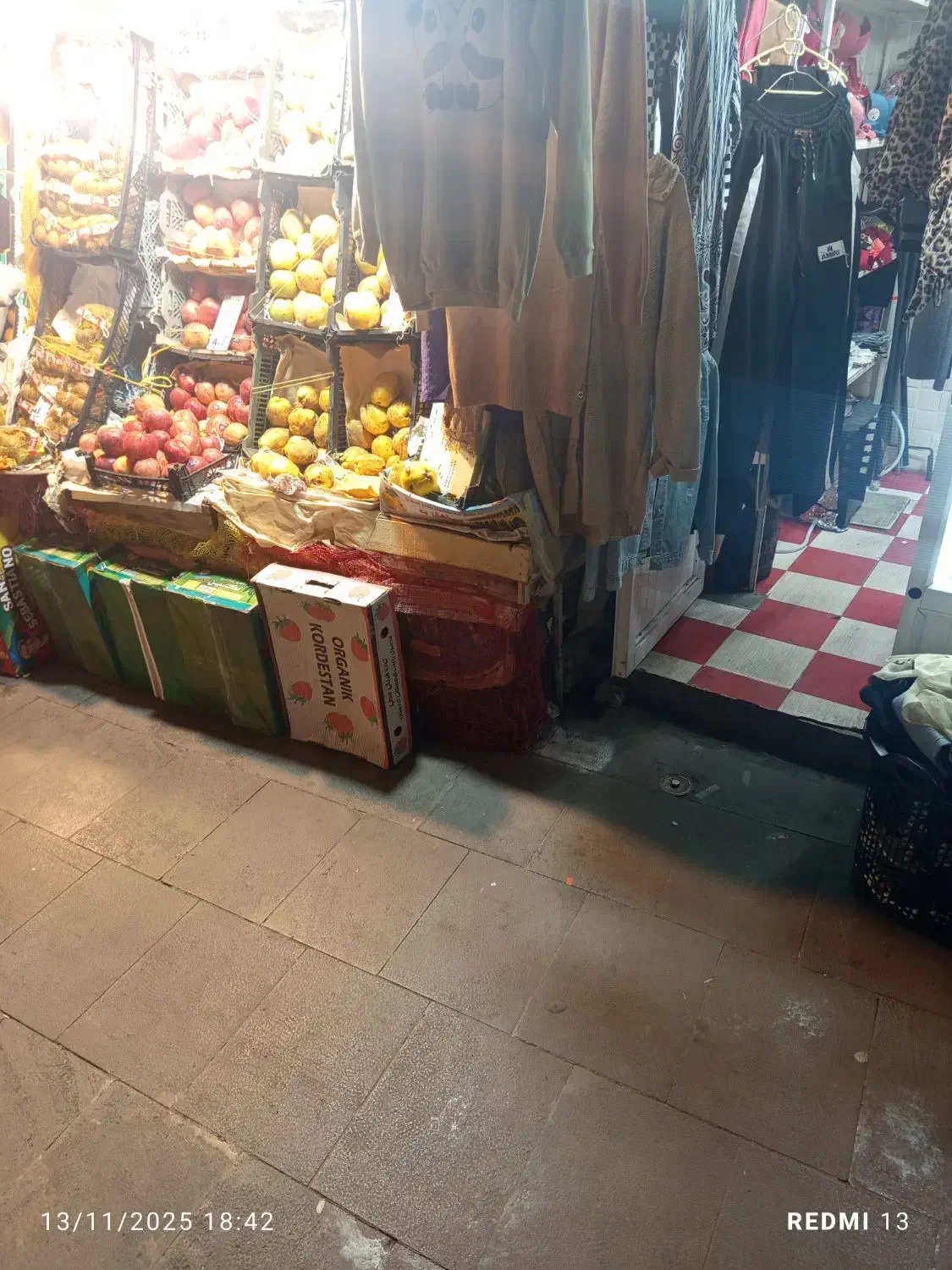 فروش انواع جوراب مردانه زنانه ـ....|لباس|سراب, |دیوار