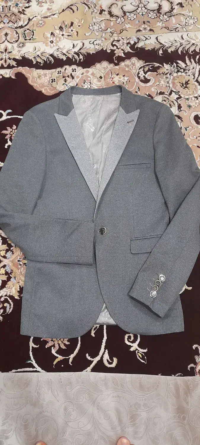 لباس .تک کت|لباس|بندر انزلی, مسکن مهر|دیوار