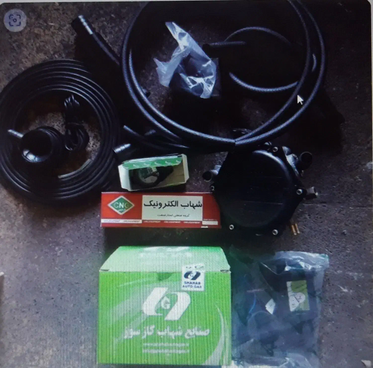 کپسول و کیت کامل سی ان جی نو مخزن ۶۲ رگلاتور شهاب|قطعات یدکی و لوازم جانبی|رشت, چمارسرا|دیوار