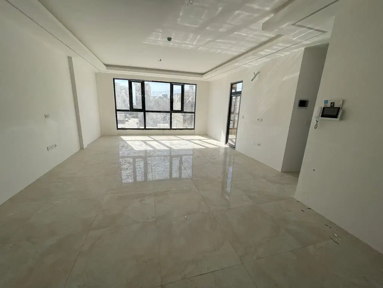 سید مصطفی ۱۲۰ متر ۳ خواب/دو طرف نور|فروش آپارتمان|بروجرد, |دیوار