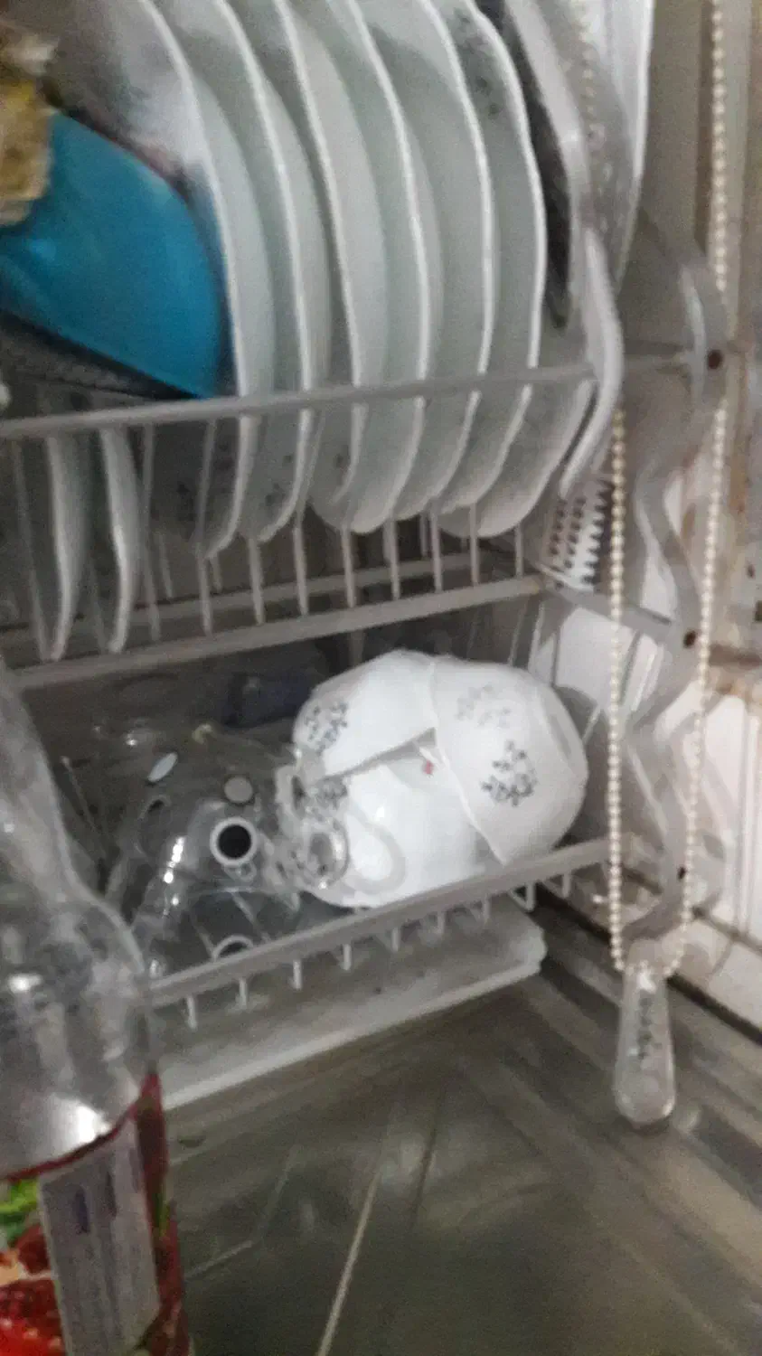 جاظرفی رنگ مشکی با دسته چوب|آبچکان و نظمدهنده ظروف|رشت, پل تالشان|دیوار