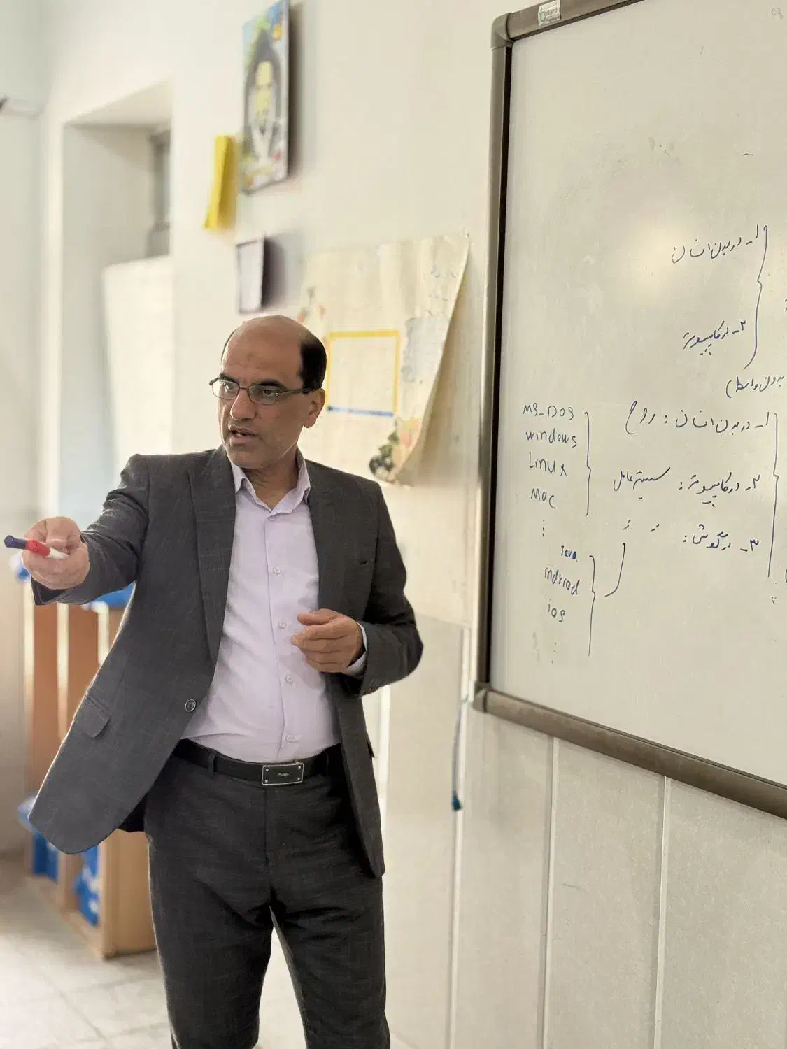 دوره صفر تا صد آمورش مونتاژ لپتاپوتر|خدمات آموزشی|اردکان, |دیوار