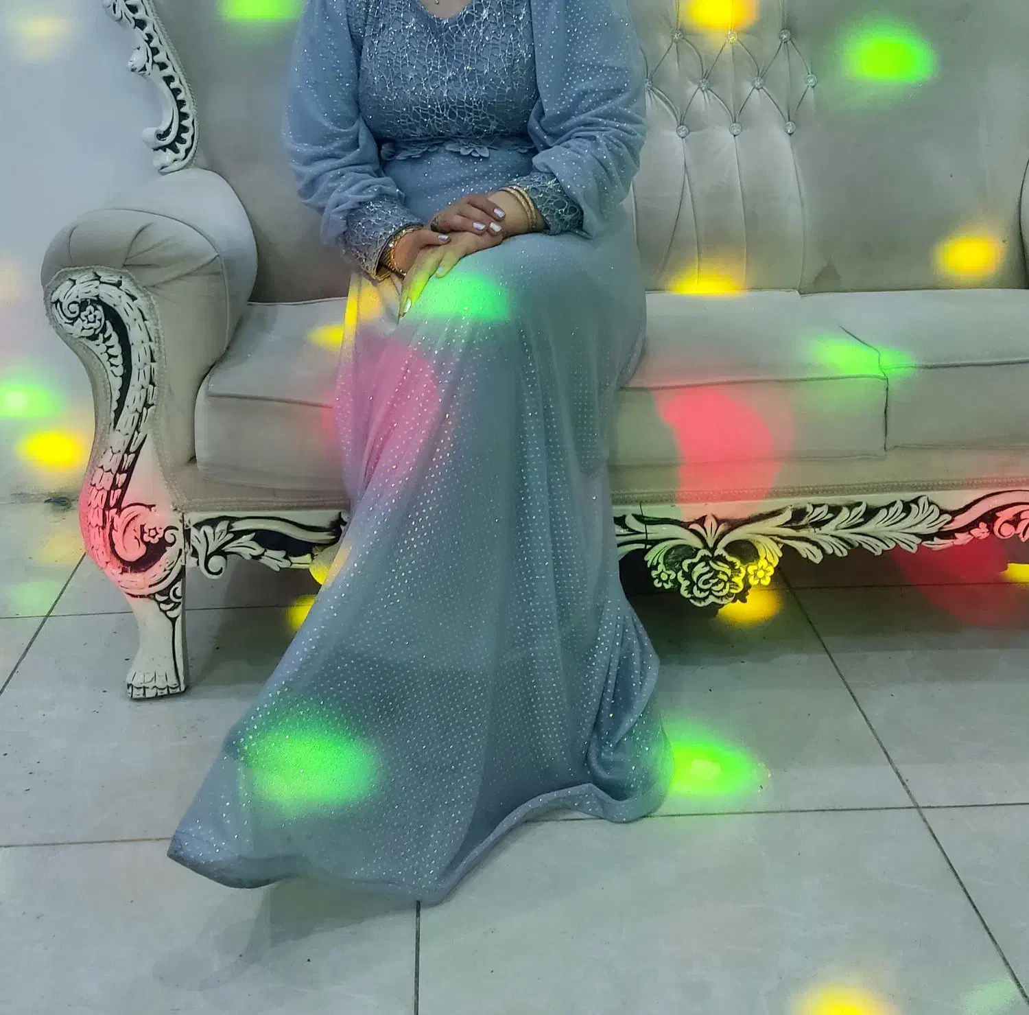 لباس مجلسی|لباس|چگنی, |دیوار