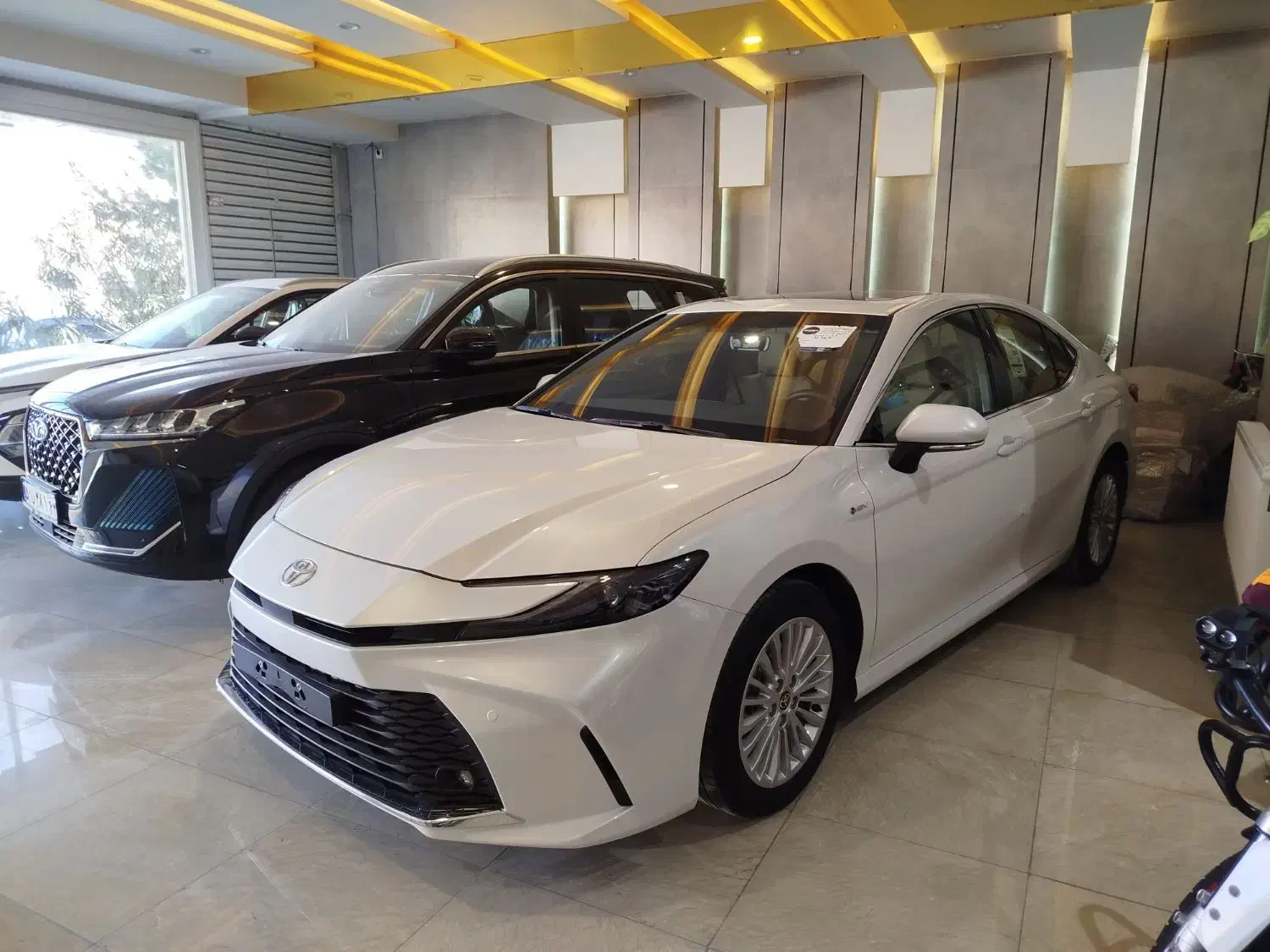 کمری 2025ژاپن|خودرو سواری و وانت|خمینی‌شهر, |دیوار