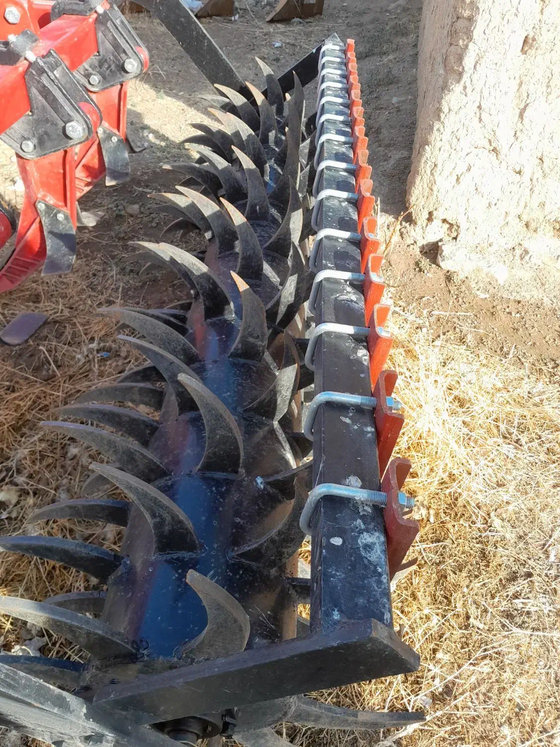 فروش چیزی تراکتور|ماشینآلات صنعتی|کامیاران, |دیوار