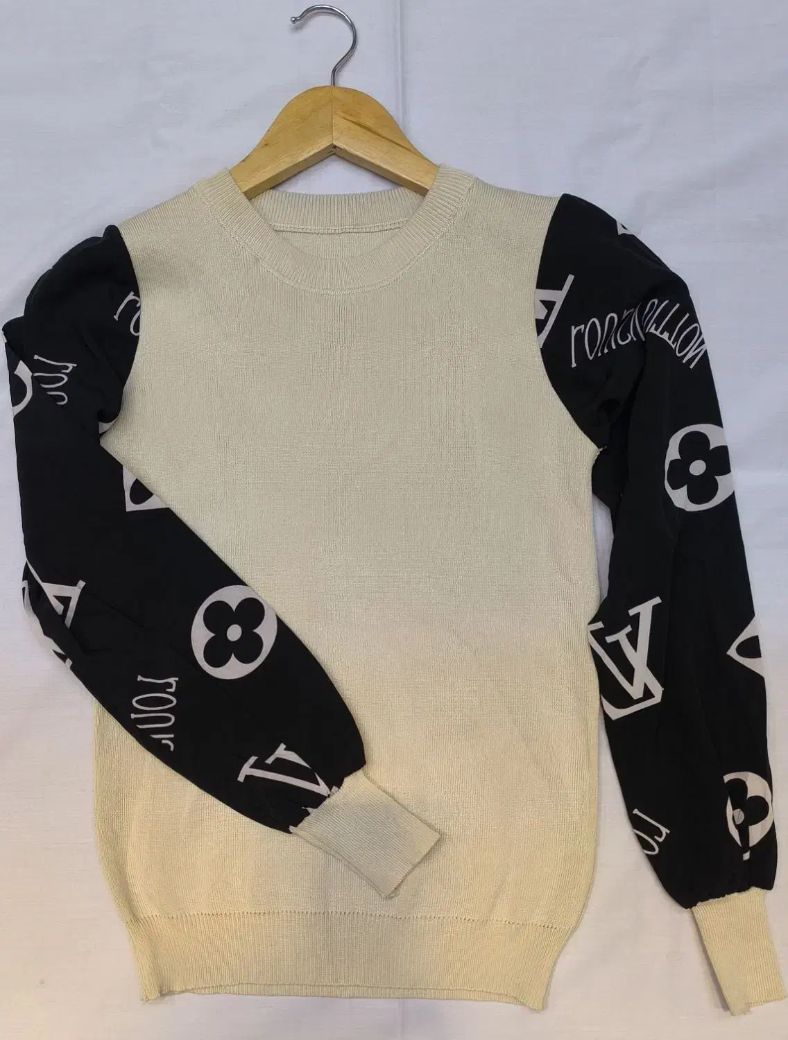 بلوز بافت میکس مرواریدی|عمده‌فروشی|درگهان, |دیوار