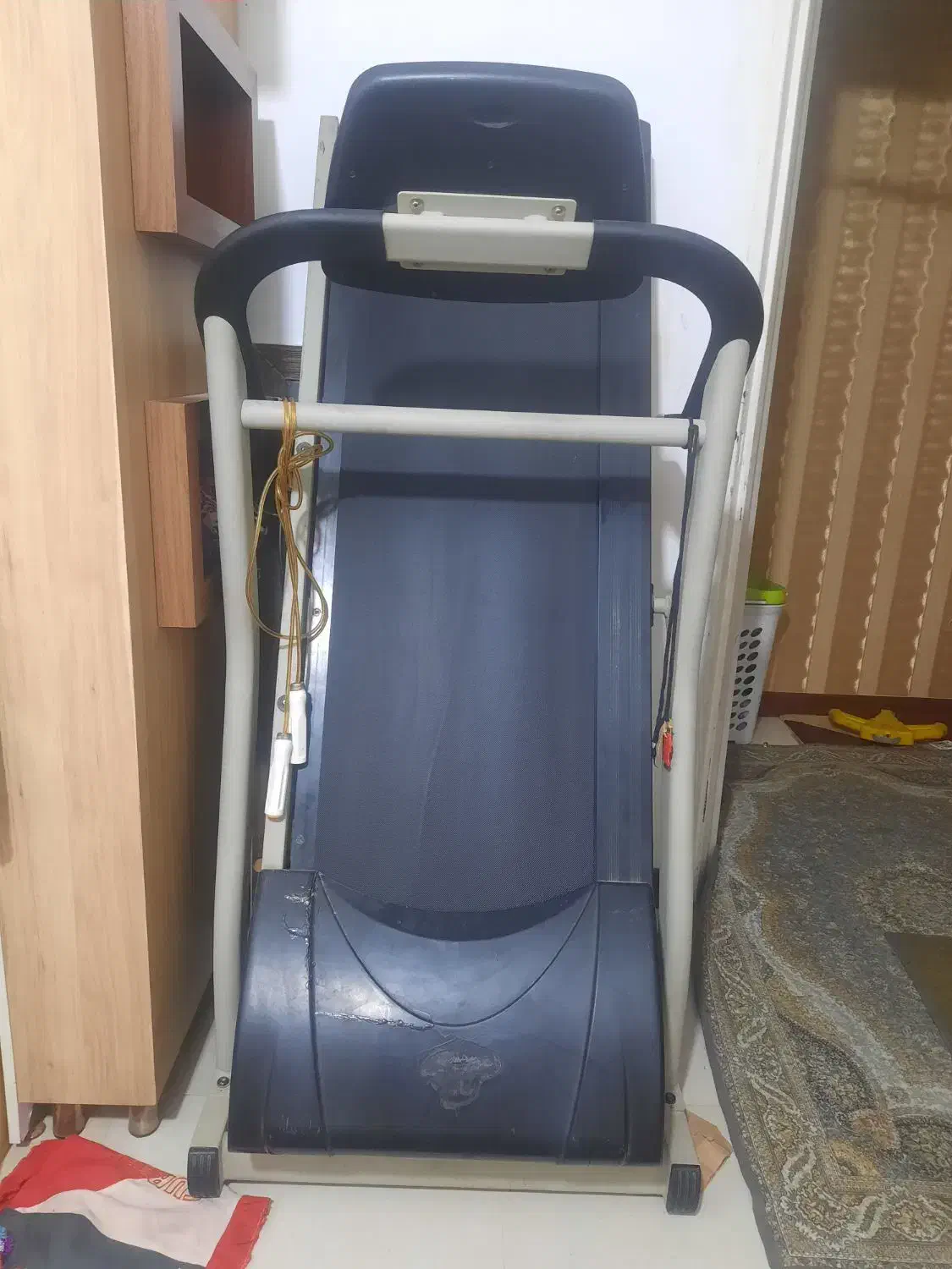 تردمیل کاملا سالم|تجهیزات ورزشی|شیراز, پودنک|دیوار