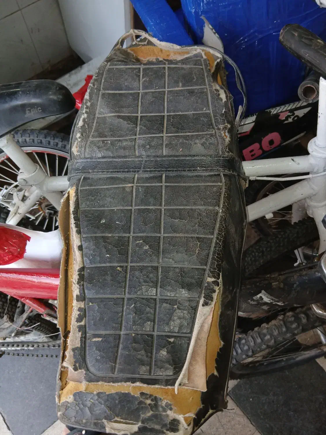 زین موتور واسکوتر|قطعات یدکی و لوازم جانبی|شیراز, سعدیه جنوبی|دیوار